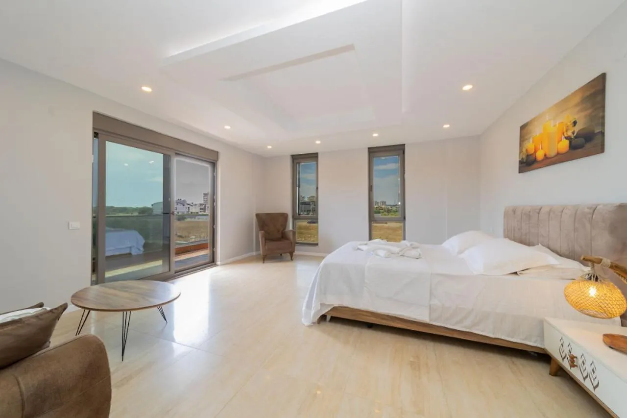 Luxury Villa With Private Pool Close To Lara Beach Antalya 0*,