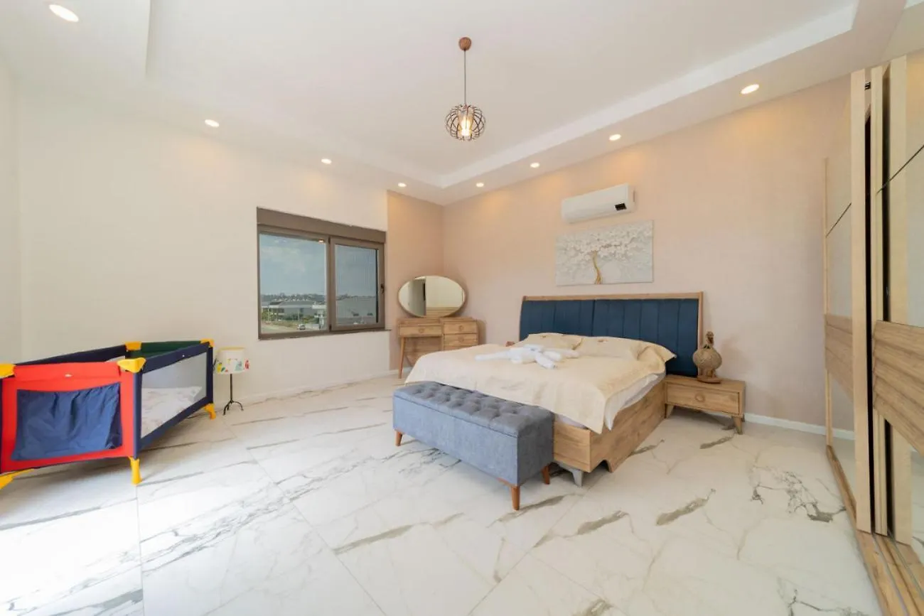 Luxury Villa With Private Pool Close To Lara Beach Antalya