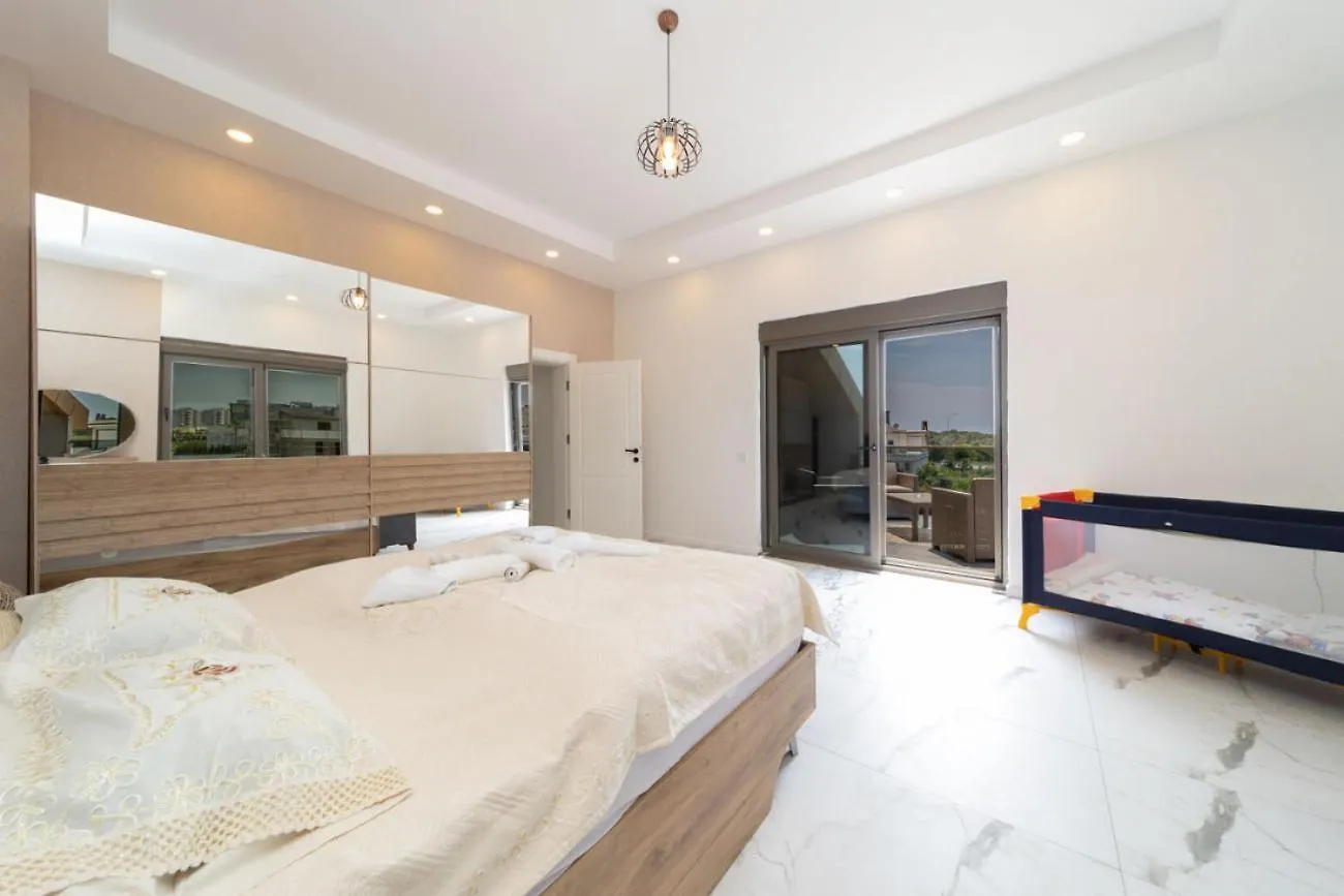Luxury Villa With Private Pool Close To Lara Beach Antalya